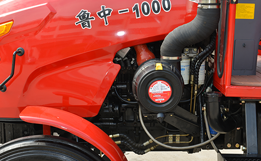 918博天堂-1000型拖拉机